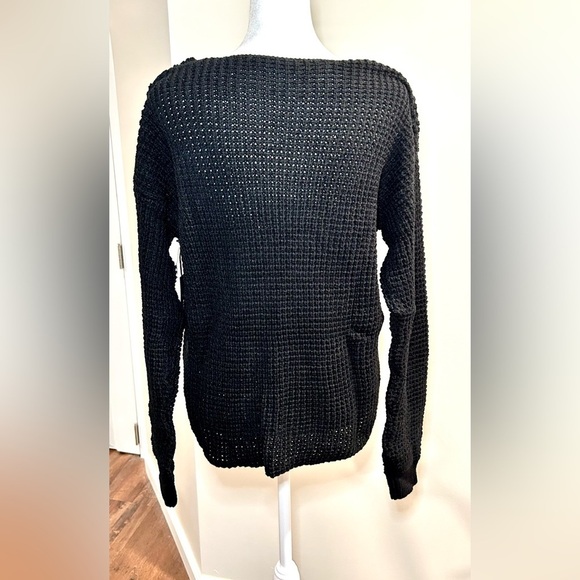 WOMEN’S BLACK TAPE CHUNKY KNIT SWEATER | BLACK | NWT - Picture 3 of 6